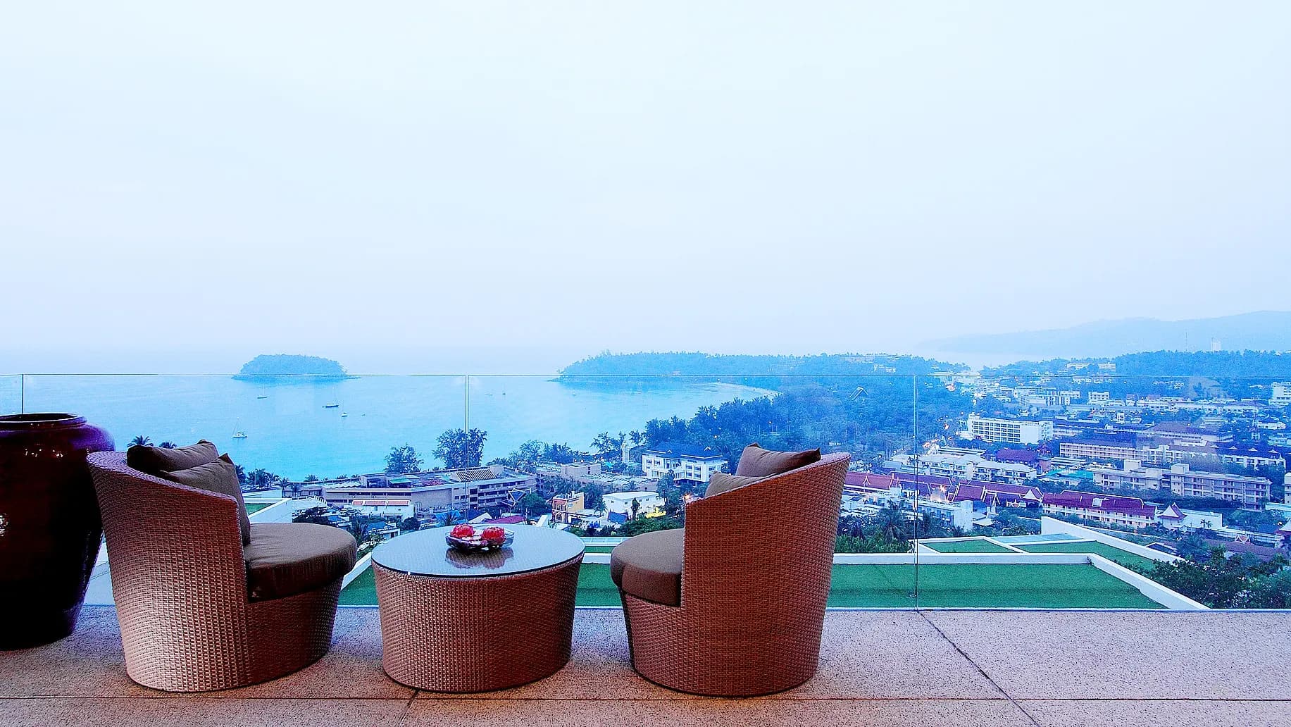 Kata Bay View Penthouse - 3