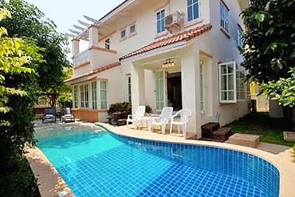 Jomtien Pool Villa Gold