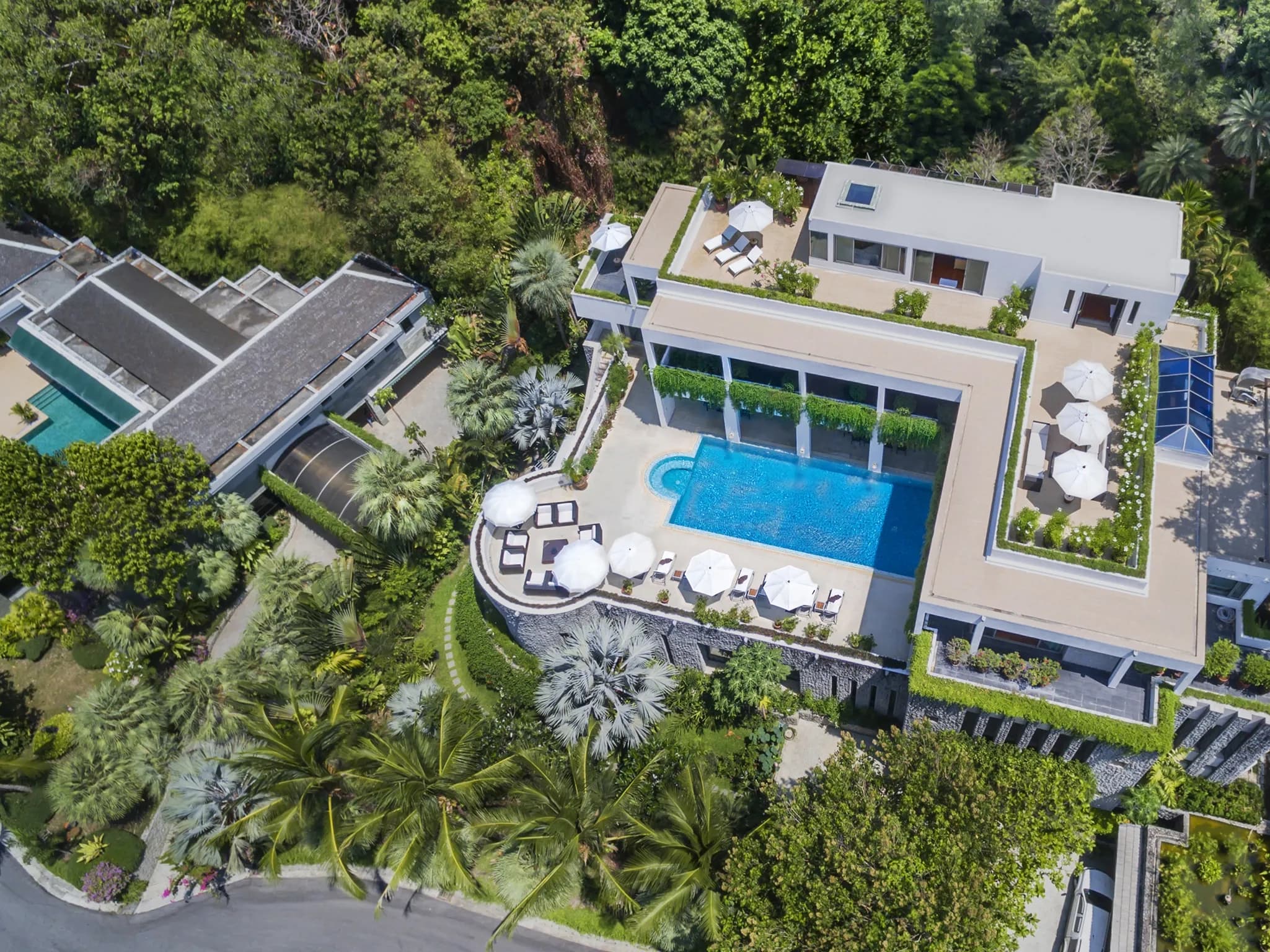 Waterfall Bay Villa - 4