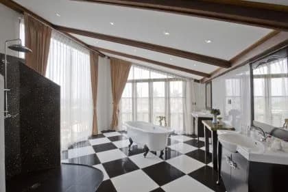 Royal Thai Villa - 5