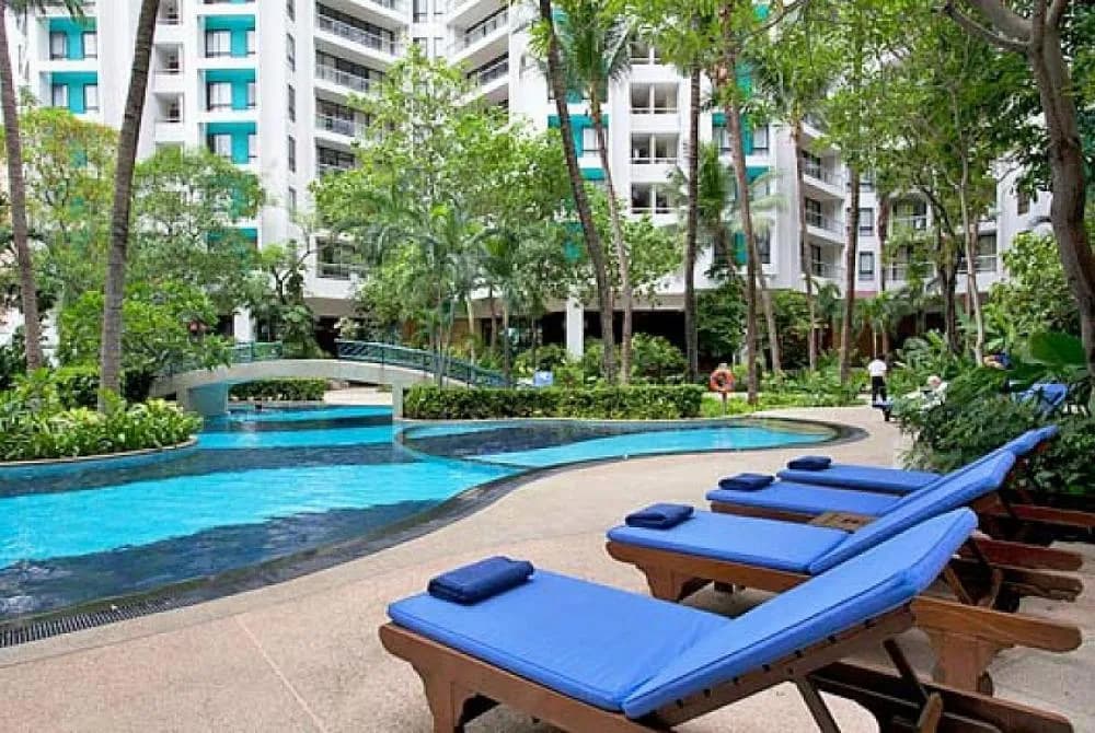 Sathorn 3 Bedroom Suite - 4