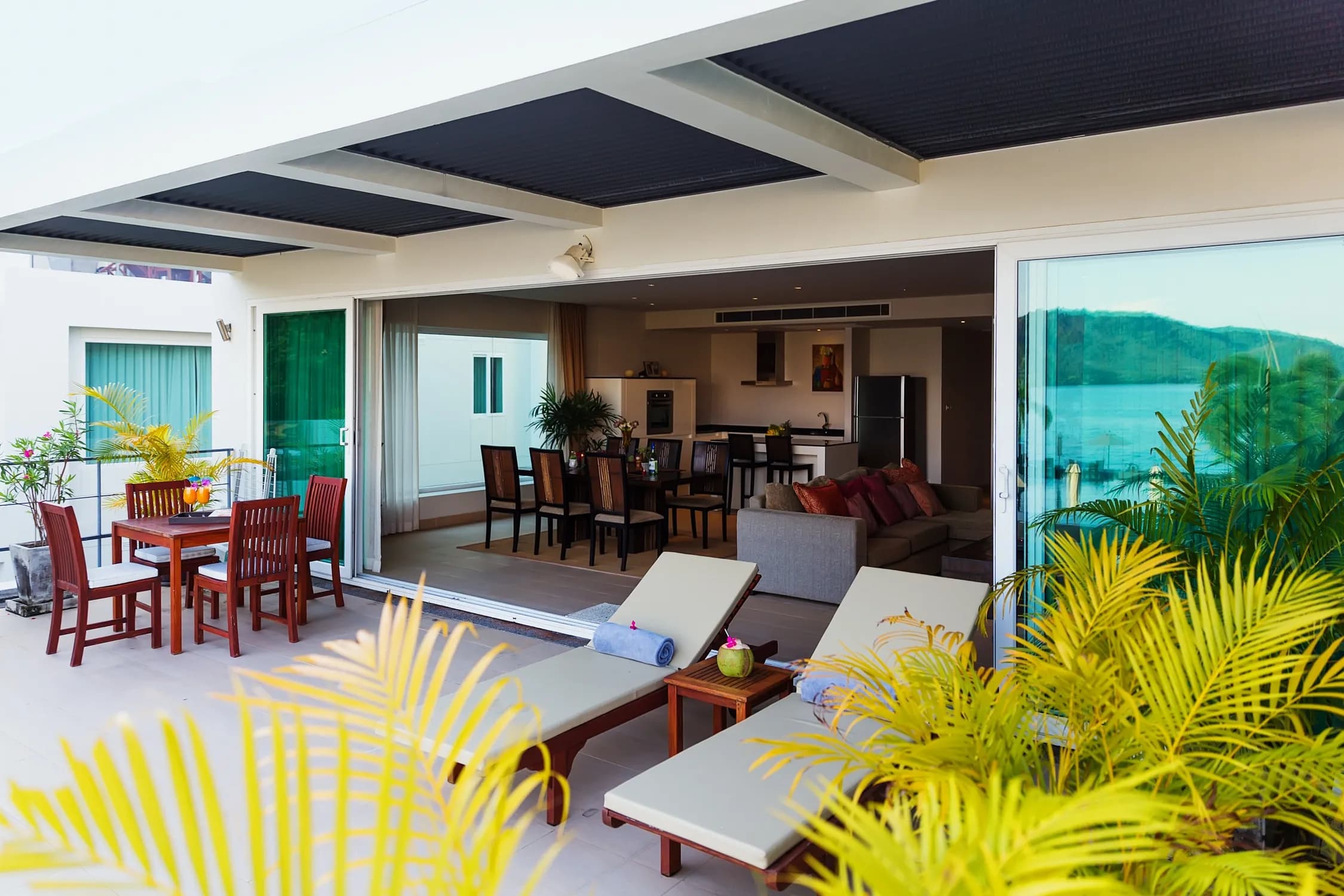 Serenity Grand Seaview Suite - 3