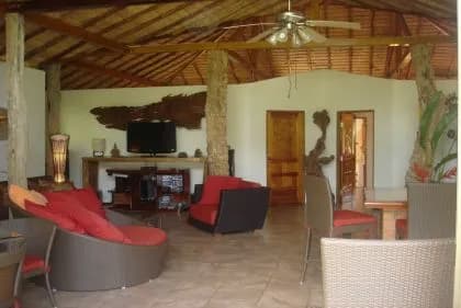 Cliffside Lagoon - 5