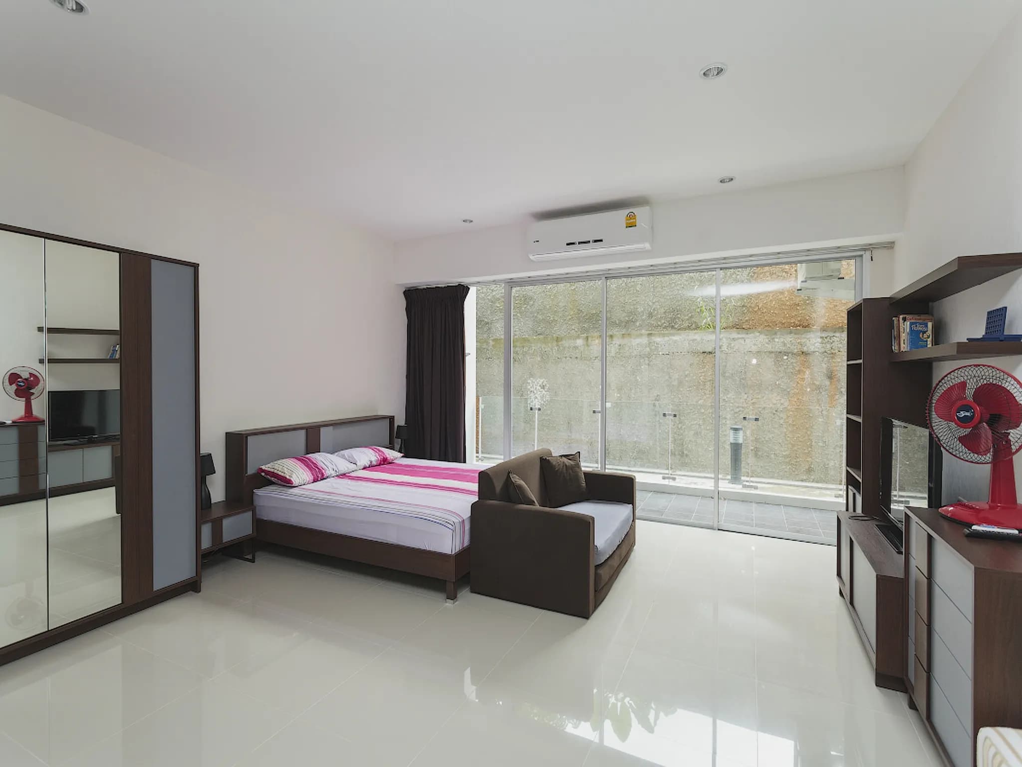 Condo in Karon in Chic Condo (A108)