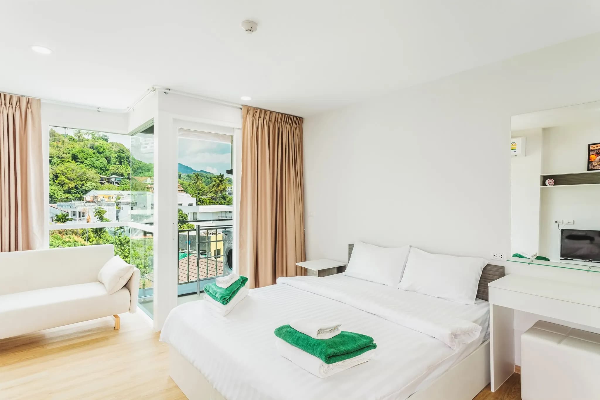 Condo in Kata in Ozone (A606) - 5