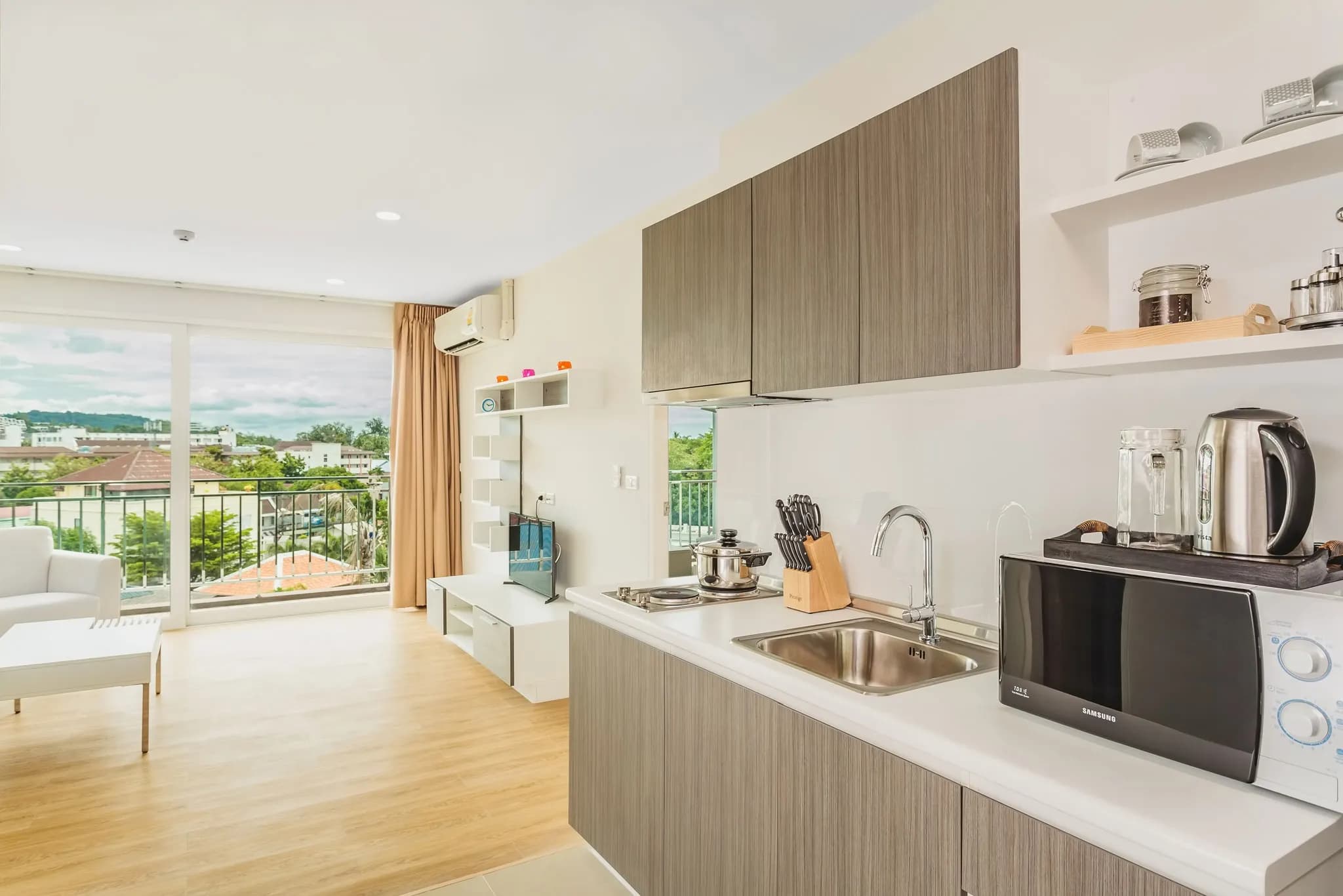 Condo in Kata in Ozone (A618)