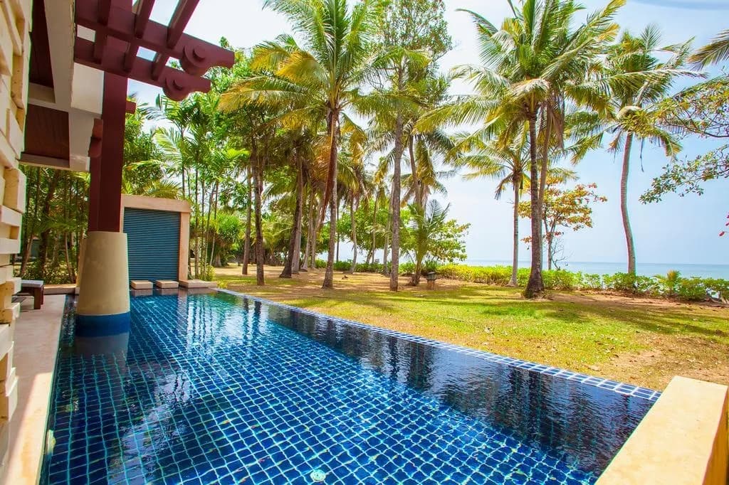 Amatapura Beach Villa Beachfront 6 - 5