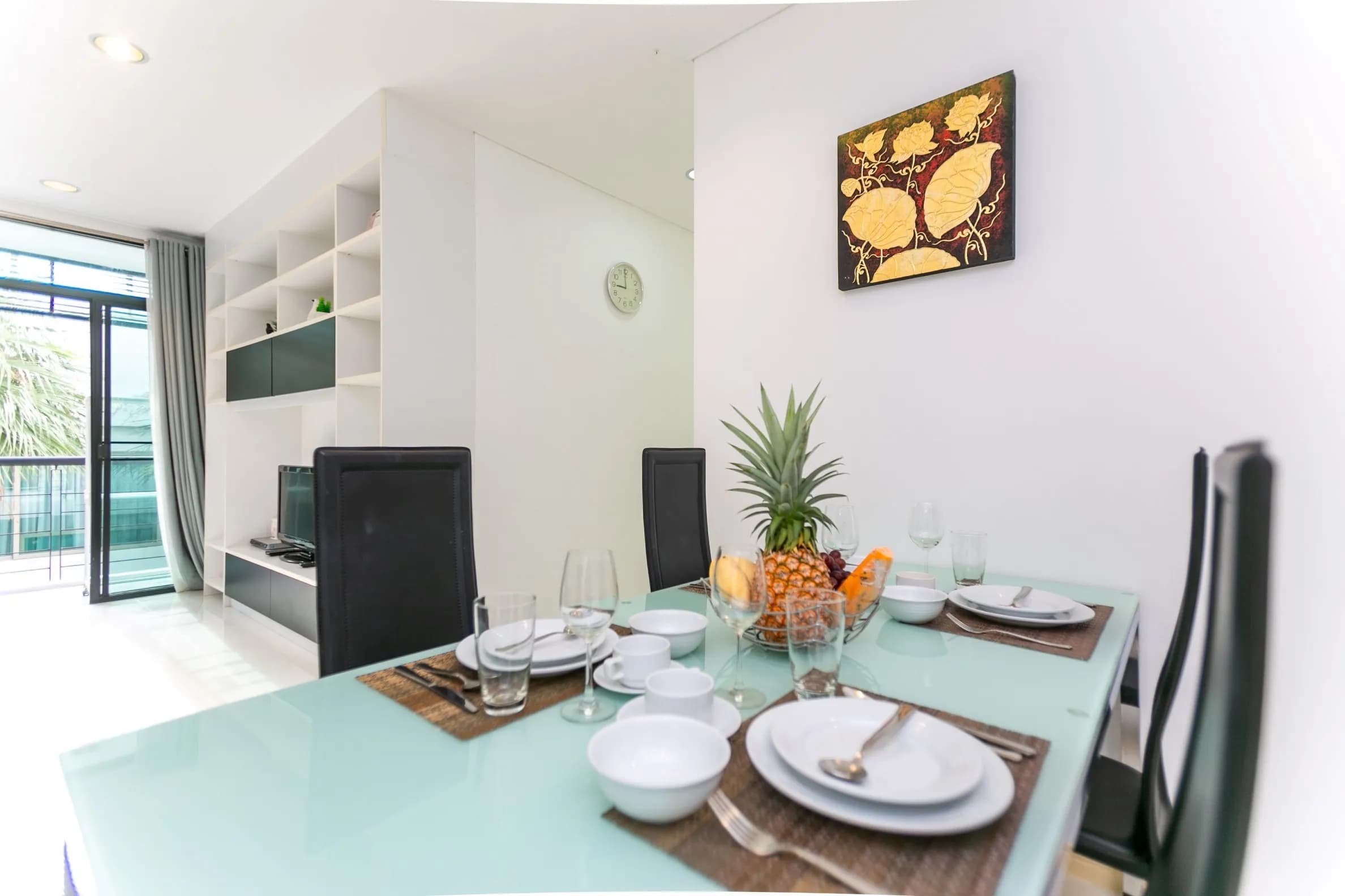 3 Bdr Apartment in The Heart Kamala - 5